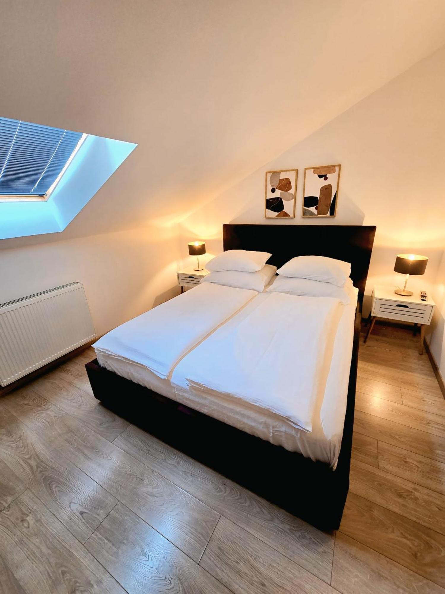 City Center Apartments Mostar Esterno foto