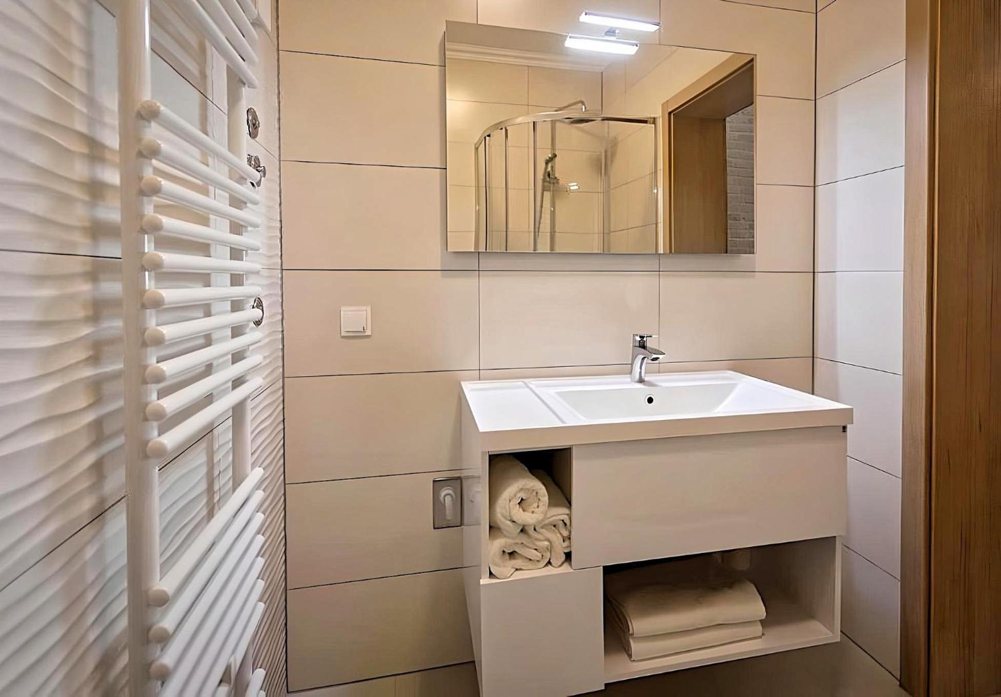 City Center Apartments Mostar Esterno foto