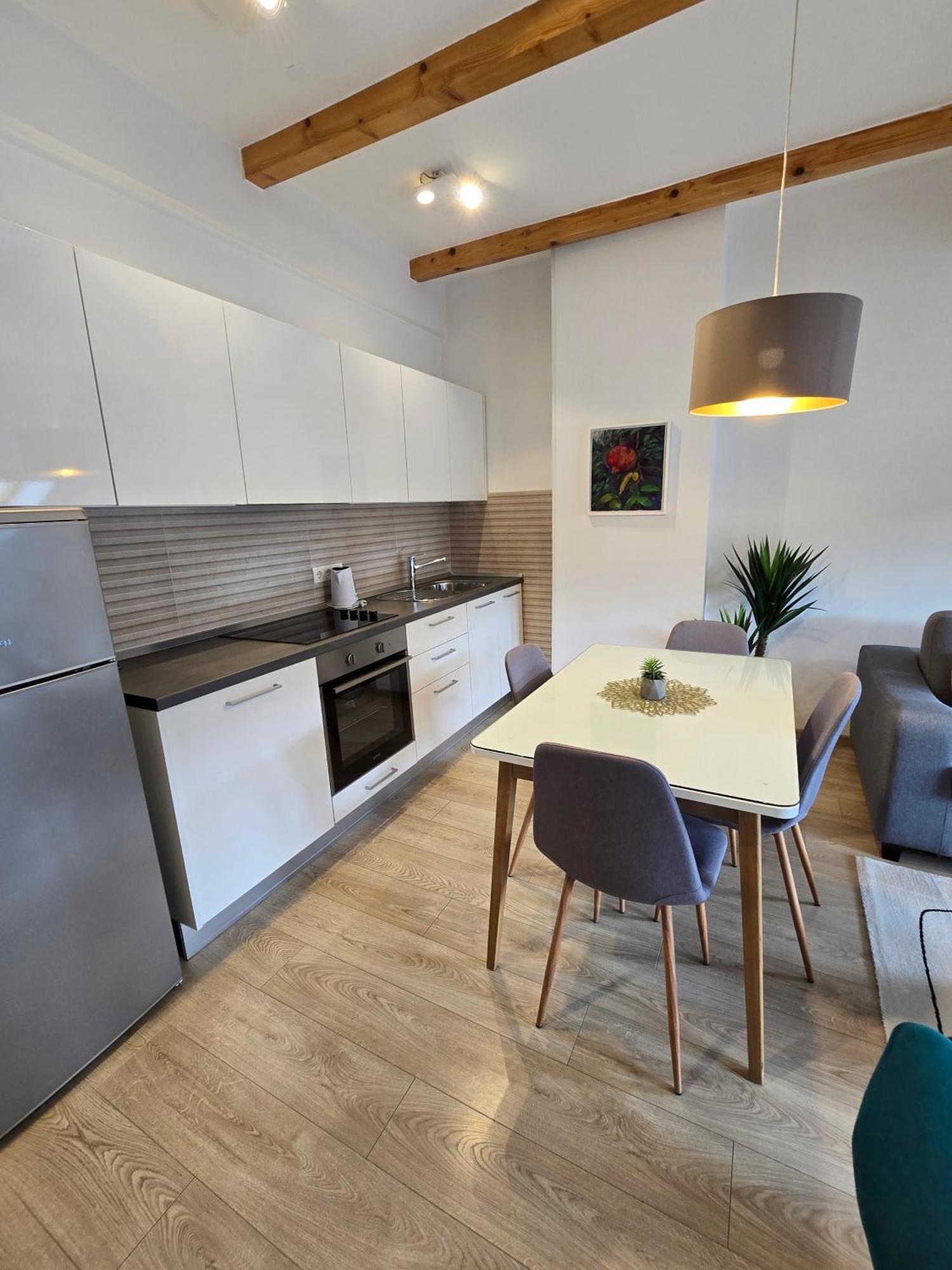 City Center Apartments Mostar Esterno foto